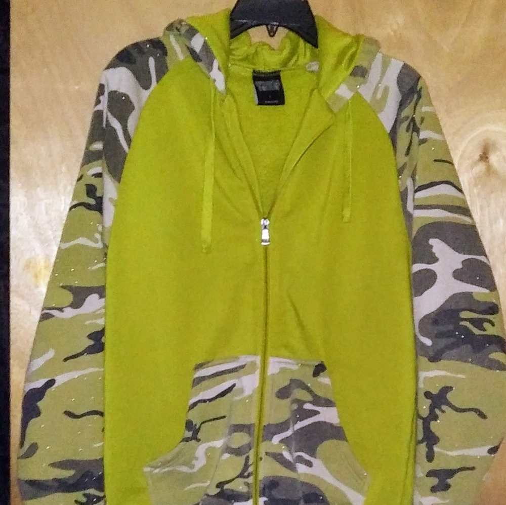 Camo Zip up Hoodie/Jacket